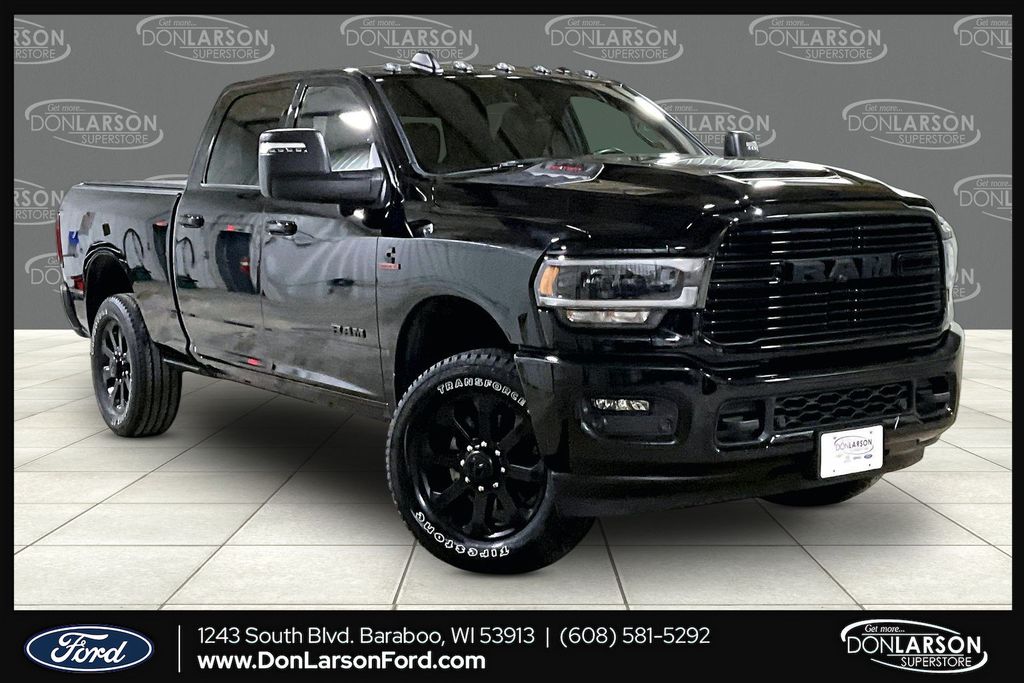 2024 RAM 3500 Laramie Crew Cab 4WD