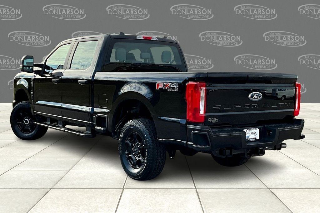 2026 Ford F-250 XL photo 2