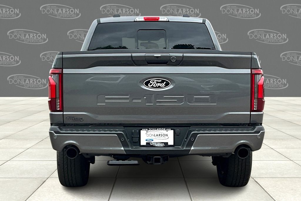 2025 Ford F-150 Lariat photo 4