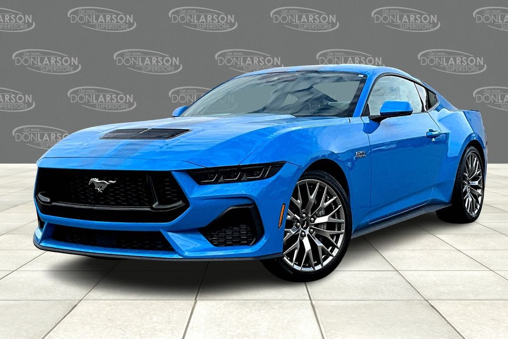 2025 Ford Mustang GT Premium photo 2