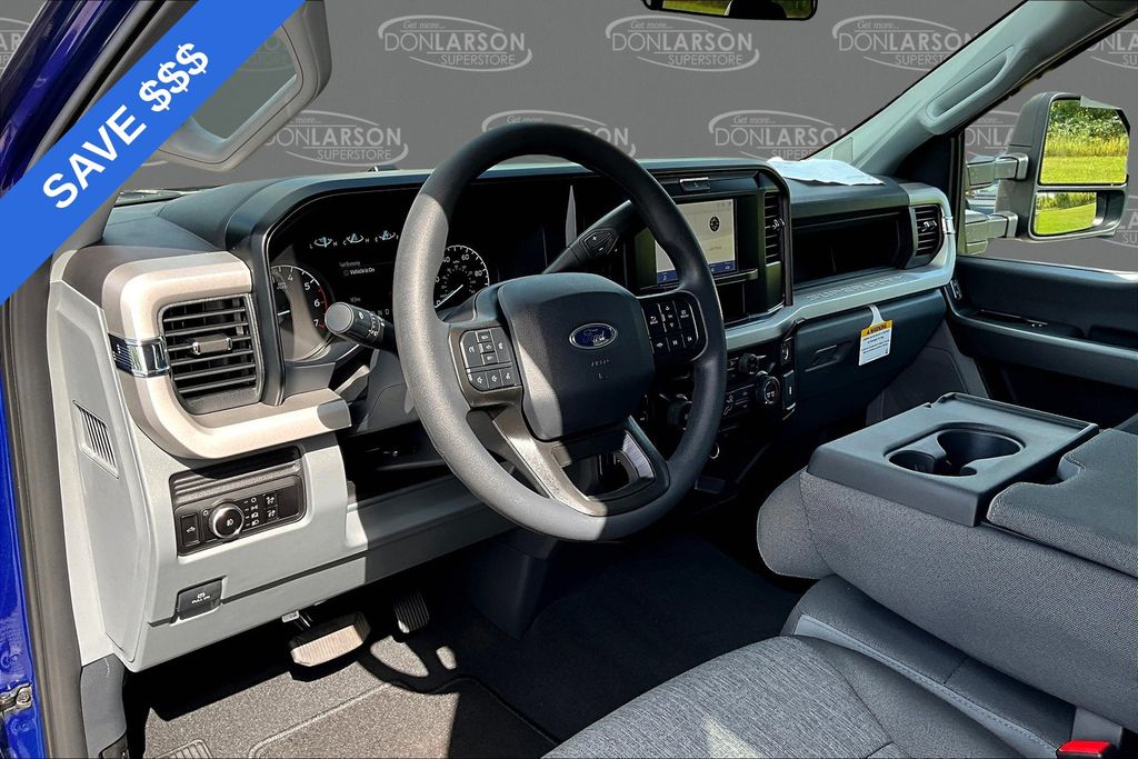 2026 Ford F-350 Super Duty XL - Photo 8