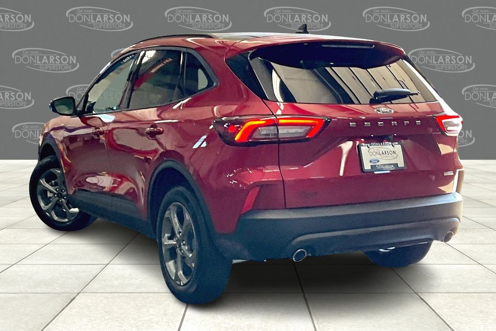 2026 Ford Escape Hybrid ST-Line Select photo 3