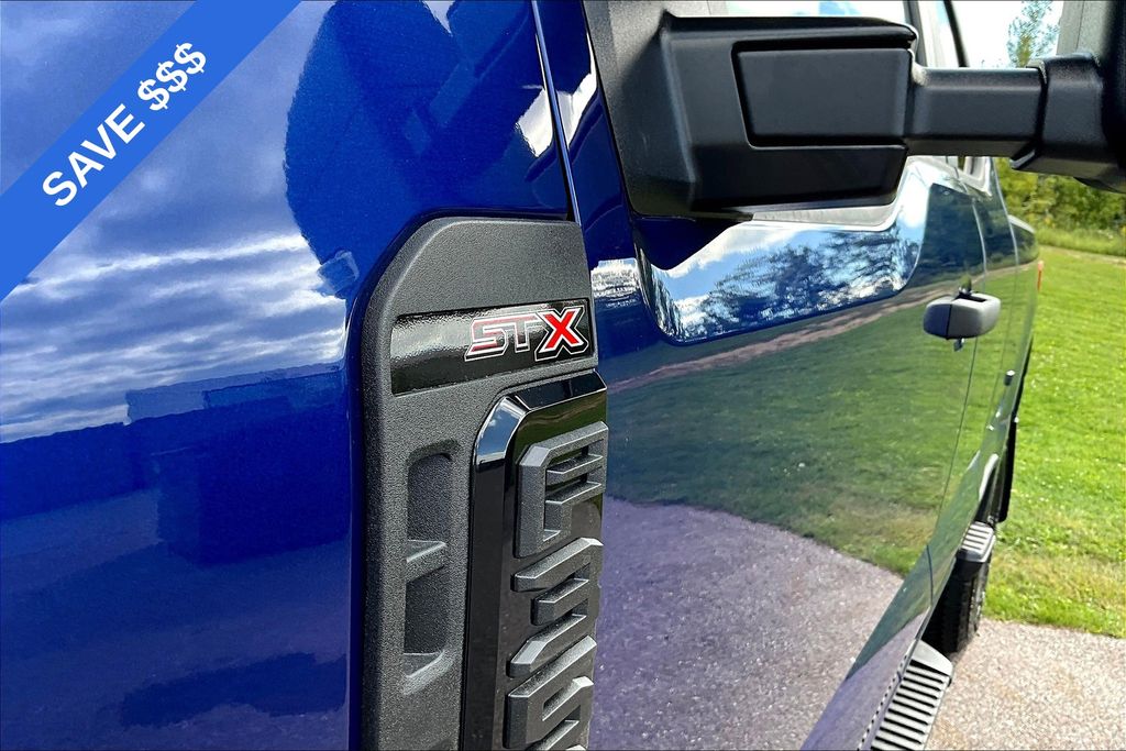 2026 Ford F-350 Super Duty XL - Photo 6