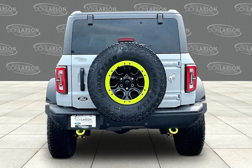 New 2026 Ford Bronco Custom Badlands Edition SUV