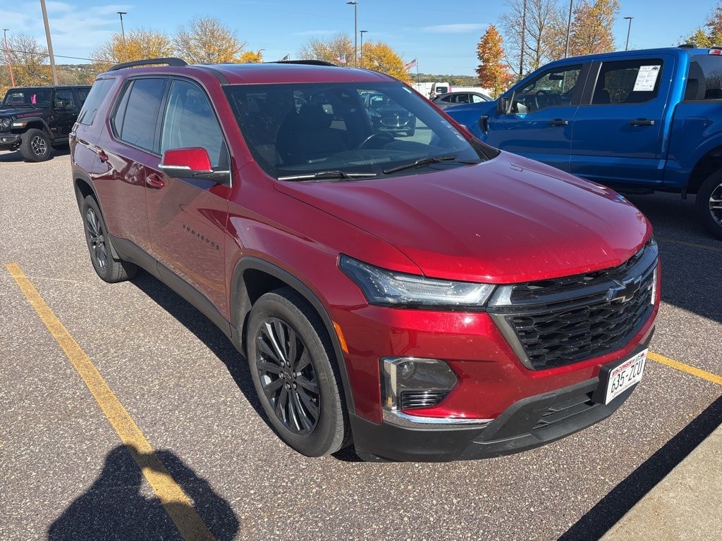 Used 2023 Chevrolet Traverse RS SUV