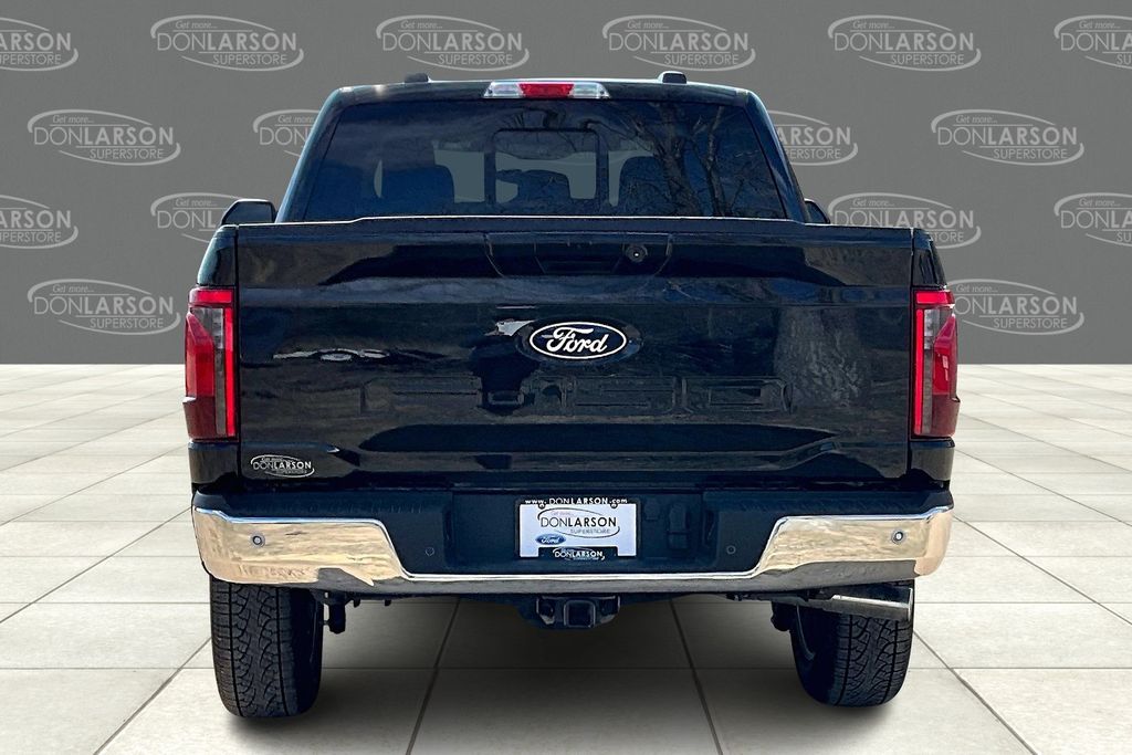 2025 Ford F-150 XLT photo 4