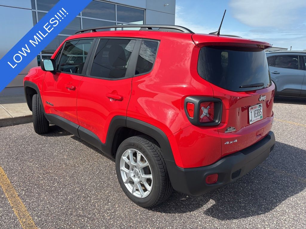 Used 2020 Jeep Renegade Sport with VIN ZACNJBAB9LPK96095 for sale in Baraboo, WI