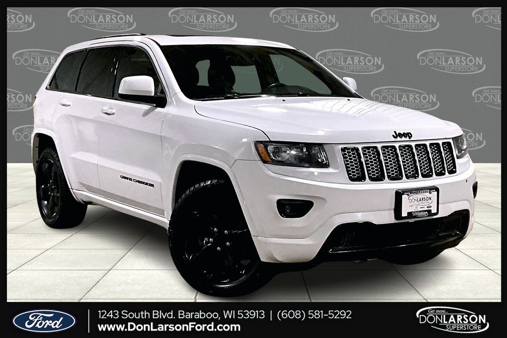 2015 Jeep Grand Cherokee Laredo's photo