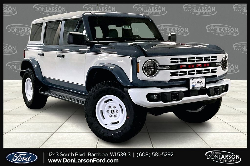 2025 Ford Bronco 4-Door Heritage Editon's photo