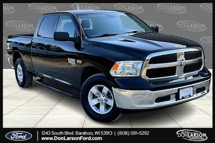 2020 Ram 1500 Classic SLT Truck