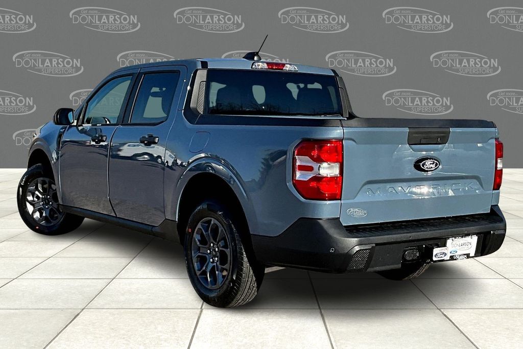 2025 Ford Maverick XLT photo 3