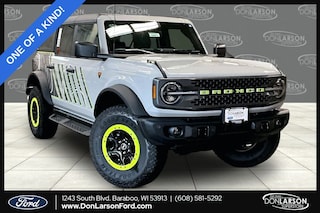 2026 Ford Bronco Custom Badlands Edition SUV
