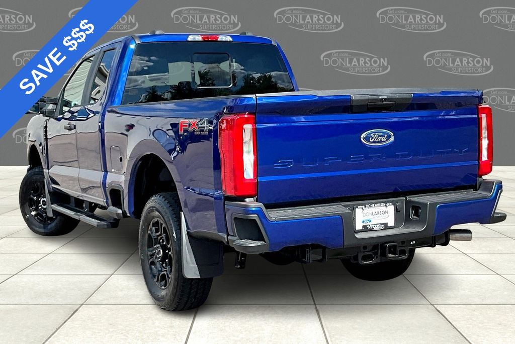 2026 Ford F-350 Super Duty XL - Photo 3