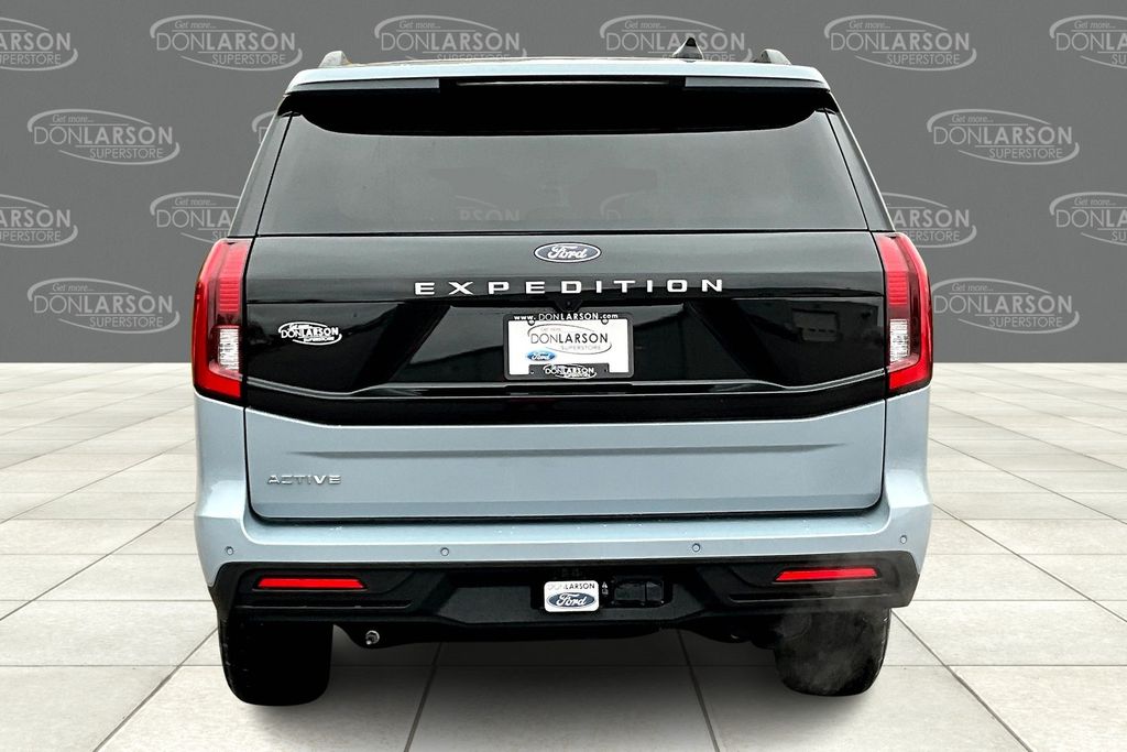 2025 Ford Expedition Active - Photo 4