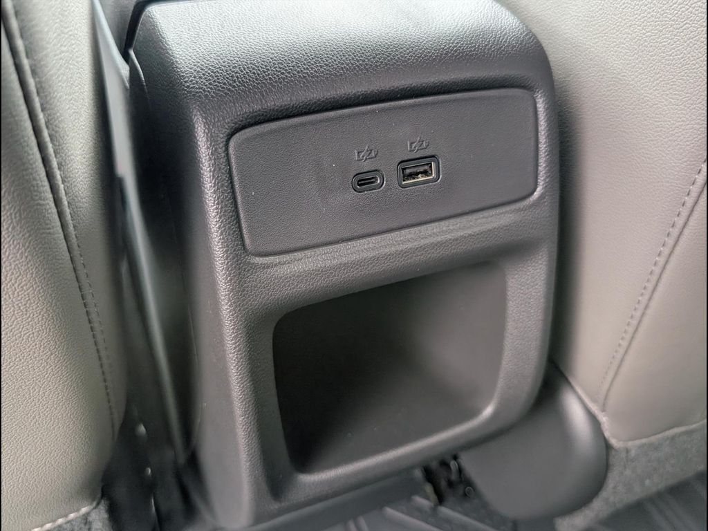 2026 Chevrolet Trax Activ - Photo 8