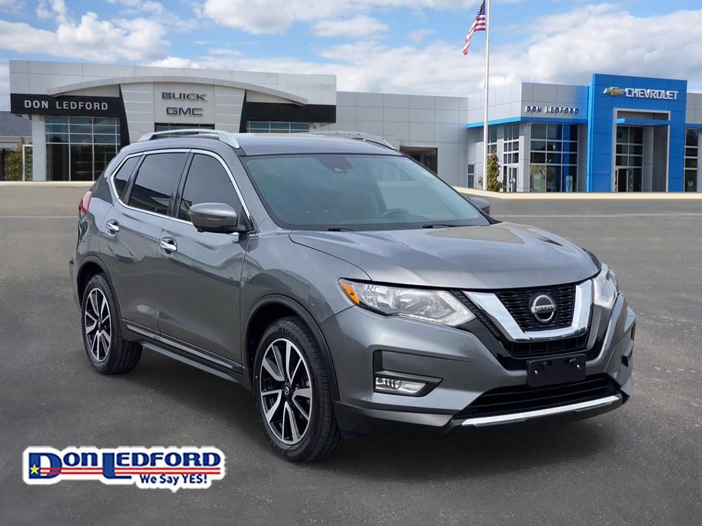 2020 Nissan Rogue