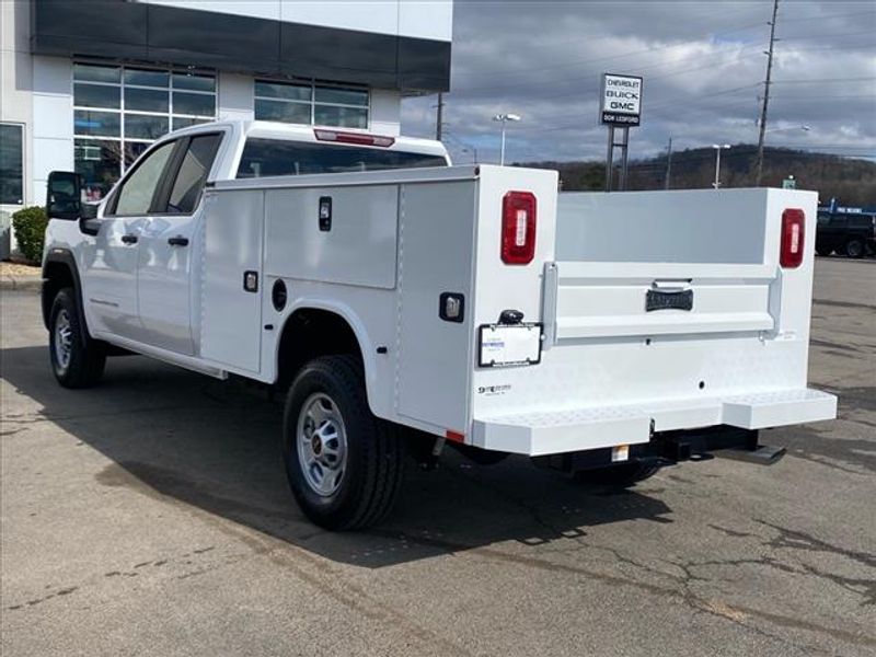 2025 Gmc Sierra 2500 HD Pro photo 3