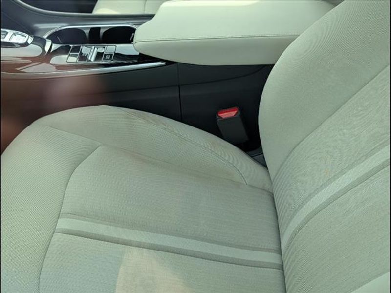2023 Hyundai Sonata SEL photo 3