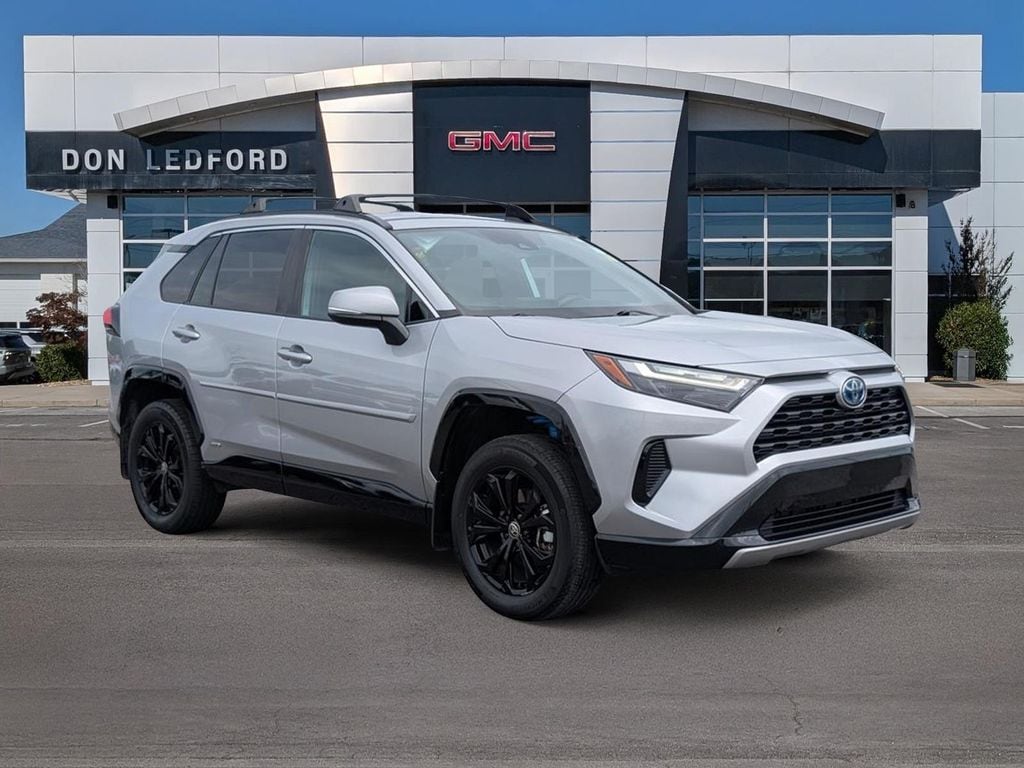 Used 2022 Toyota RAV4 Hybrid SE Utility
