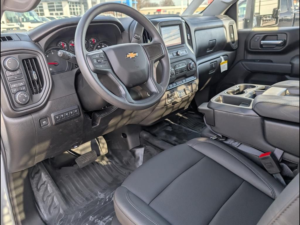 2025 Chevrolet Silverado 3500 HD Work Truck - Photo 6