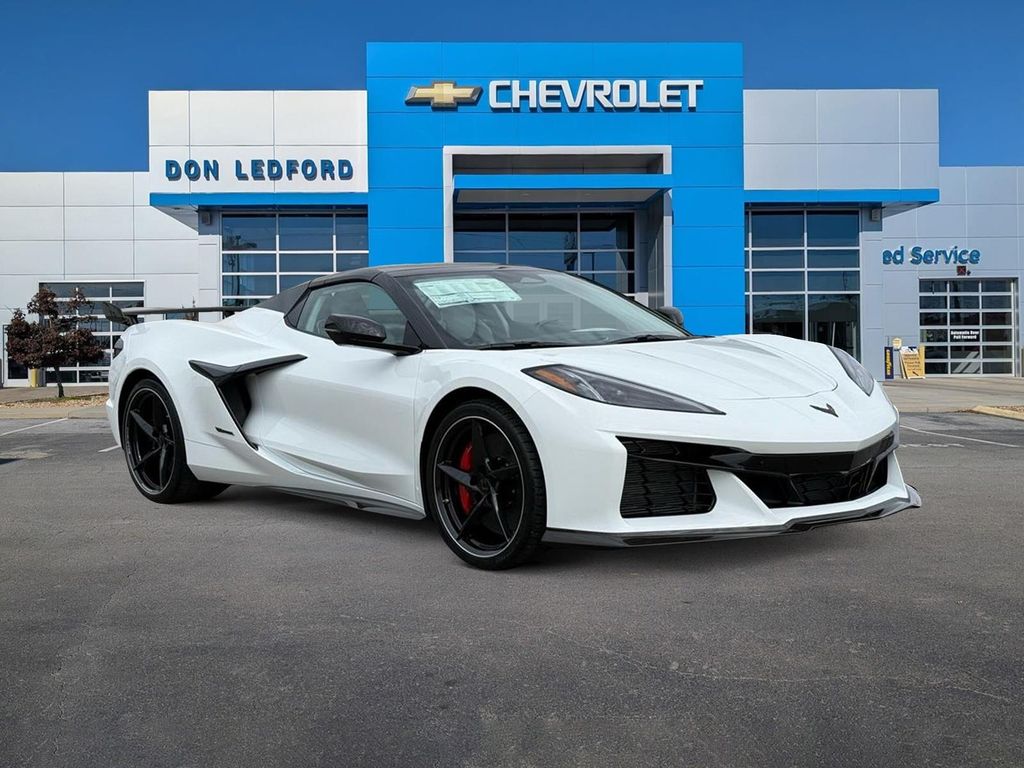 2026 Chevrolet Corvette E-Ray Convertible 3LZ's photo