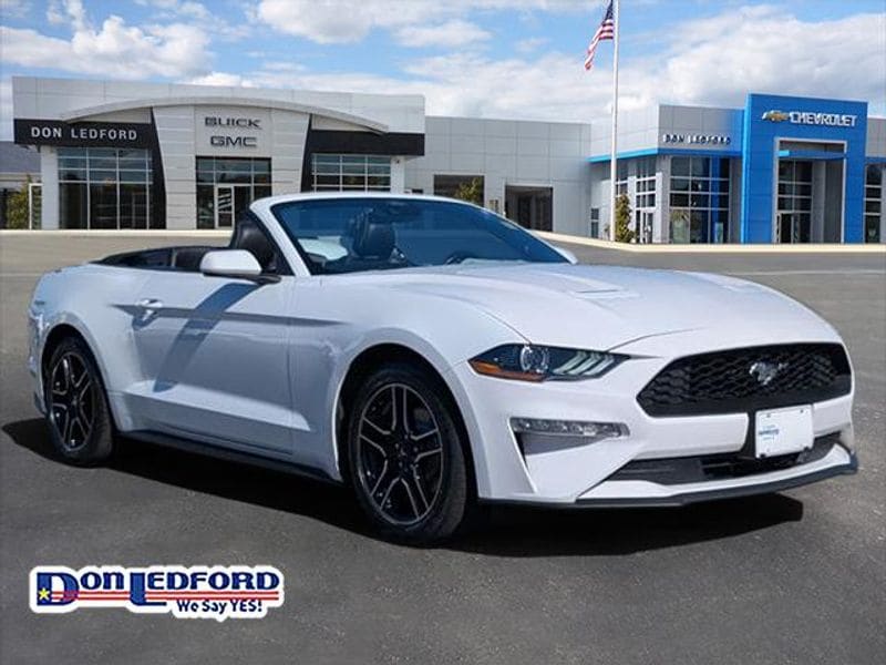 2023 Ford Mustang EcoBoost Premium's photo