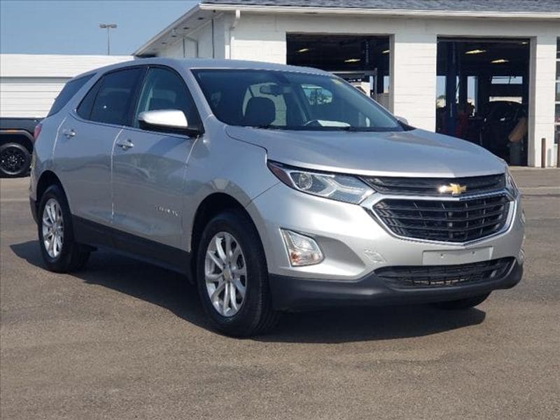 Used 2018 Chevrolet Equinox LT with VIN 3GNAXJEV3JS605254 for sale in Cleveland, TN