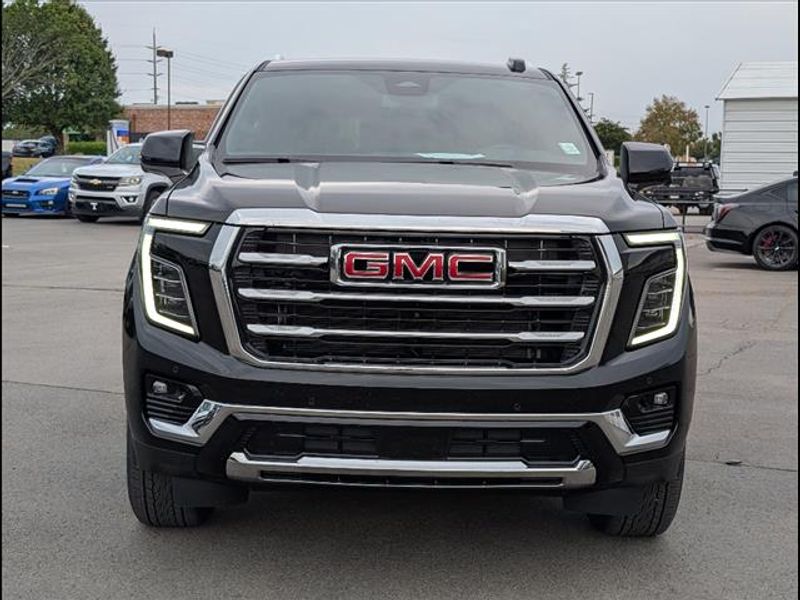 2025 Gmc Yukon photo 4
