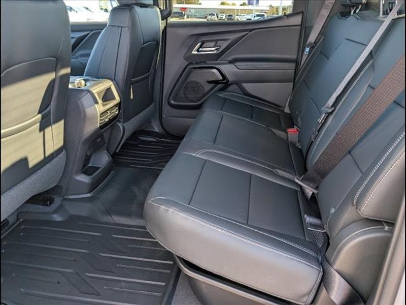2026 Chevrolet Silverado EV LT - Photo 13
