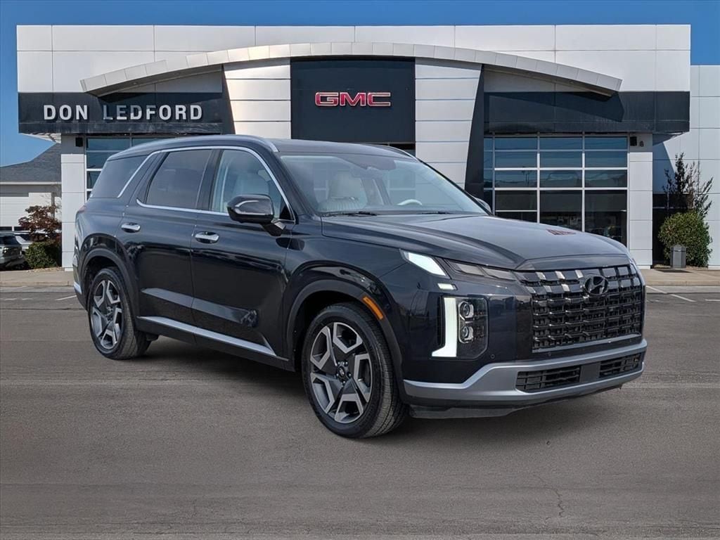 2023 Hyundai Palisade Limited's photo