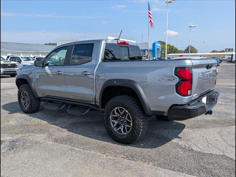 2026 Chevrolet Colorado ZR2 photo 2
