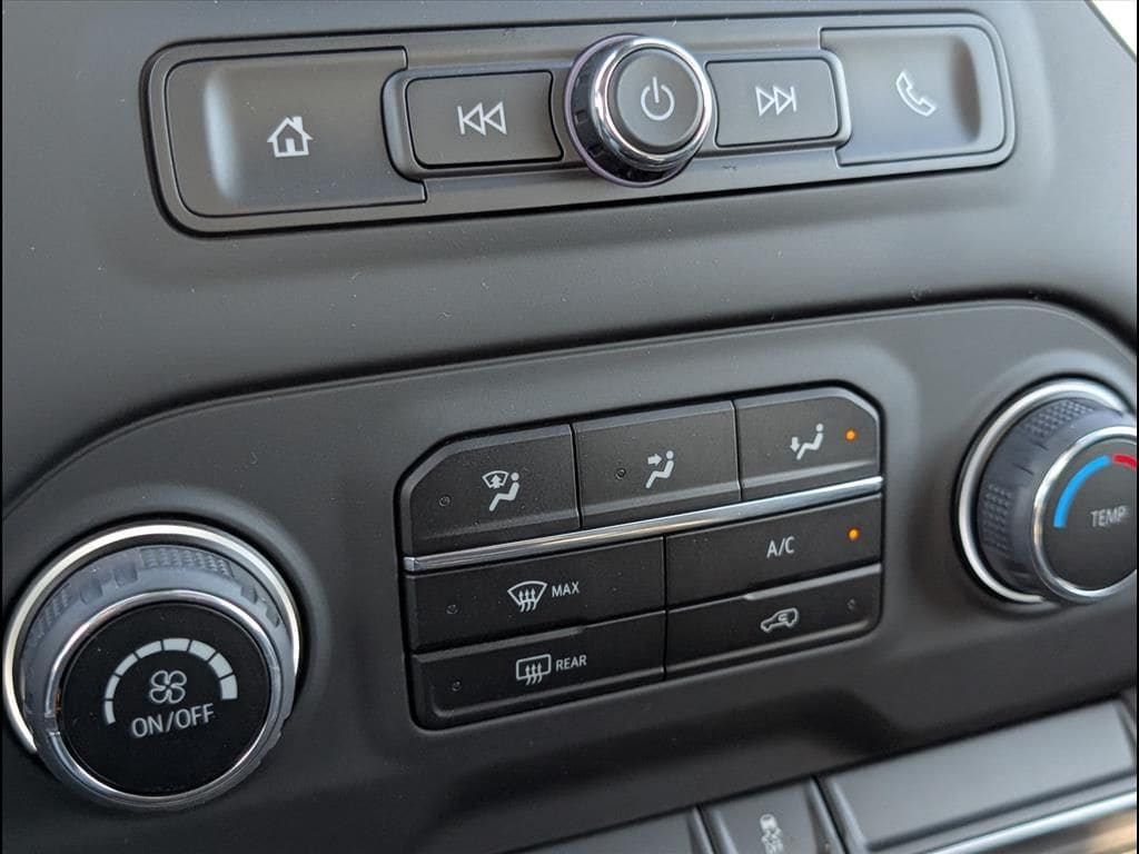 2025 Chevrolet Silverado 3500 HD Work Truck - Photo 9