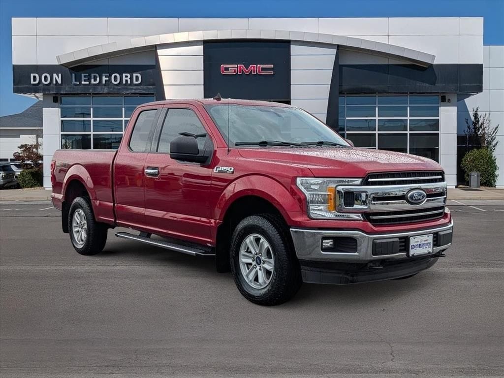 2019 Ford F-150 XLT's photo