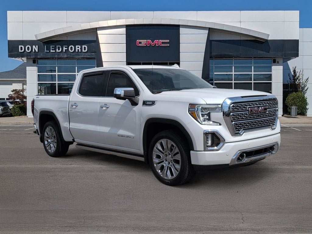 2021 GMC Sierra 4WD Crew Cab Short Box Denali's photo