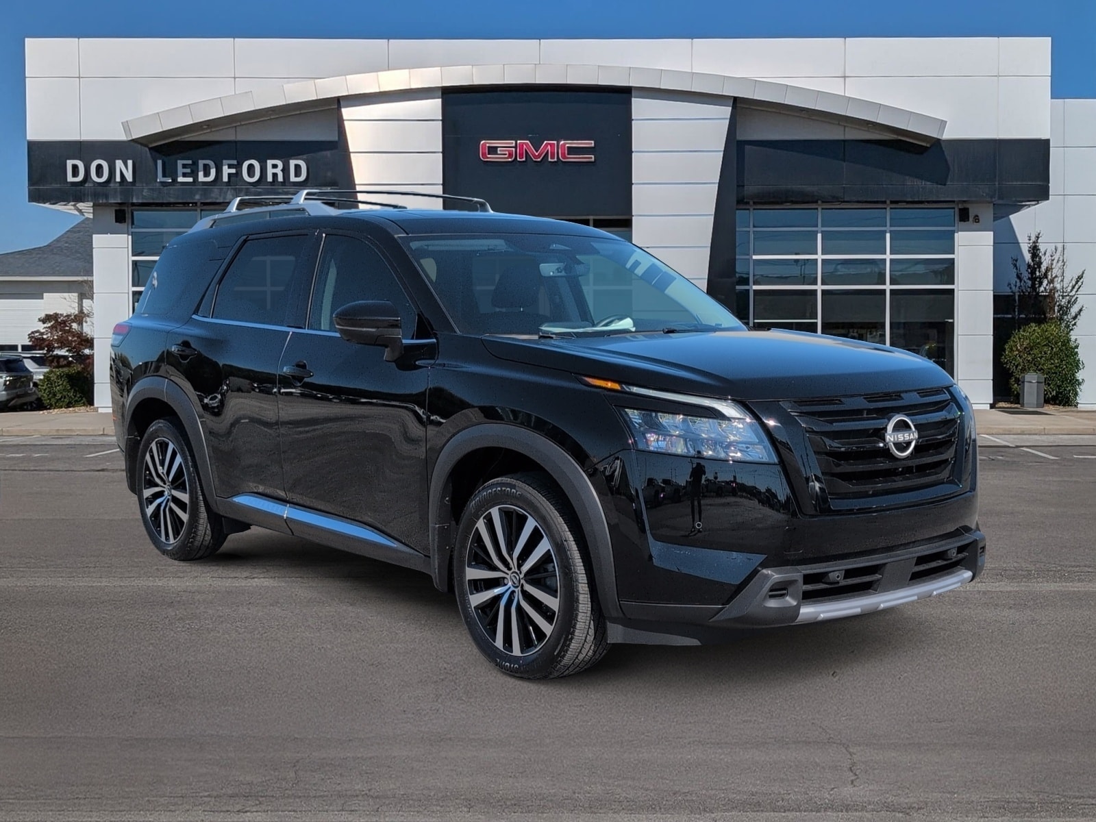 2025 Nissan Pathfinder
