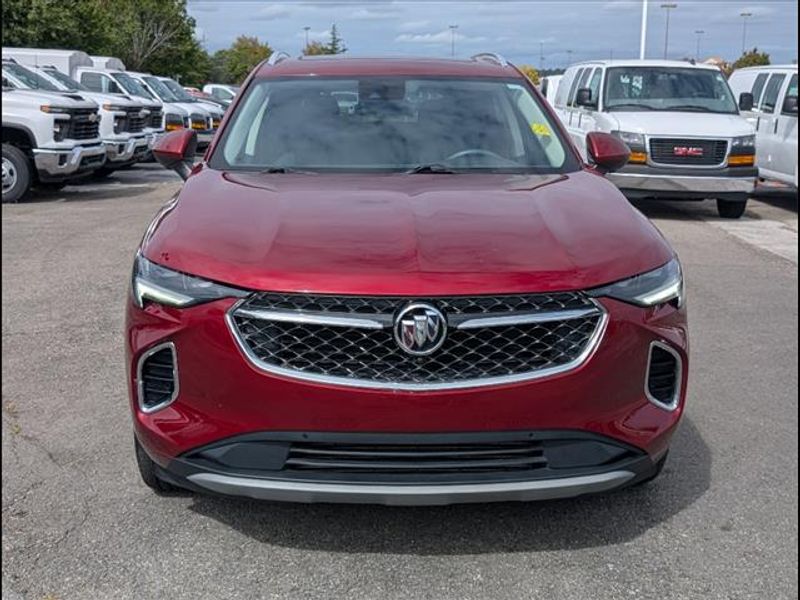 2023 Buick Envision Avenir photo 3