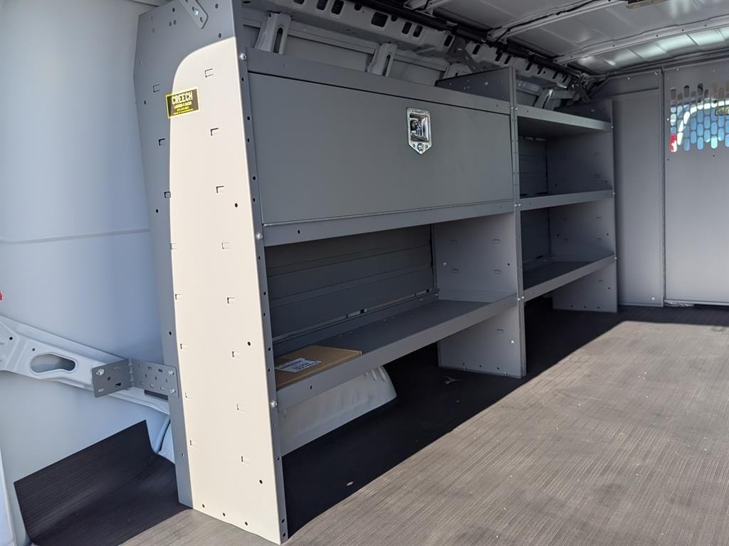 2025 Chevrolet Express Cargo Work Van - Photo 9