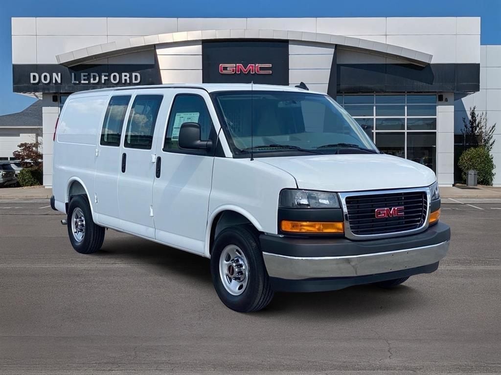 2025 GMC Savana Cargo Work Van's photo