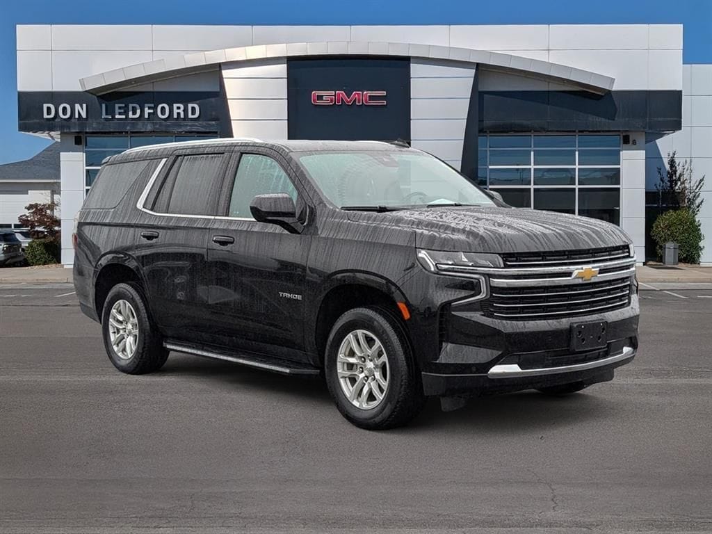 2023 Chevrolet Tahoe LT's photo