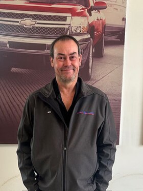 Staff member Jeff Mitchell from 644be0099e4e