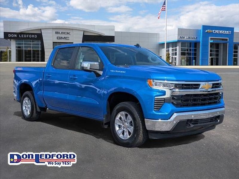 2026 Chevrolet Silverado 1500 LT's photo