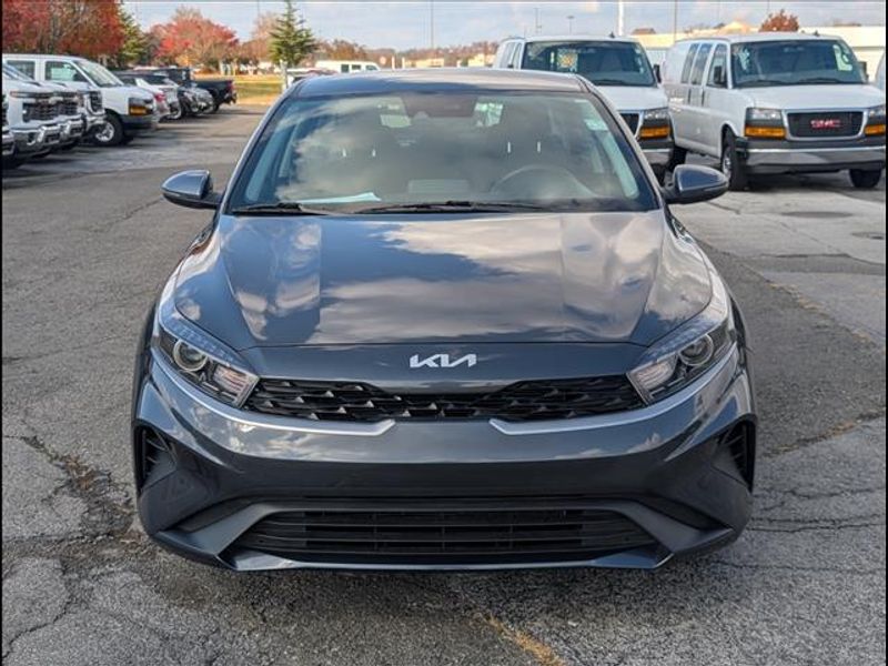 2024 Kia Forte LXS photo 3