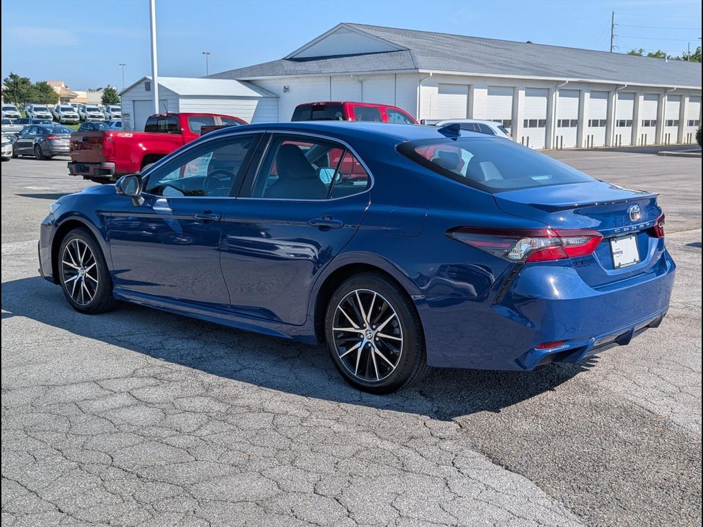 Used 2024 Toyota Camry SE Sedan