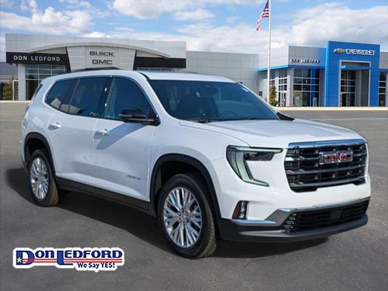 2026 GMC Acadia Elevation's photo