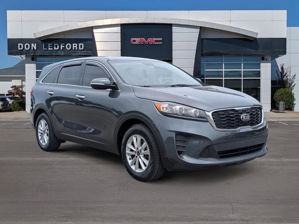 2020 Kia Sorento LX V6 AT's photo