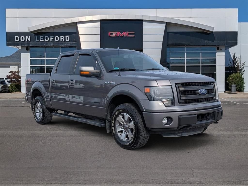2014 Ford F-150 XL's photo