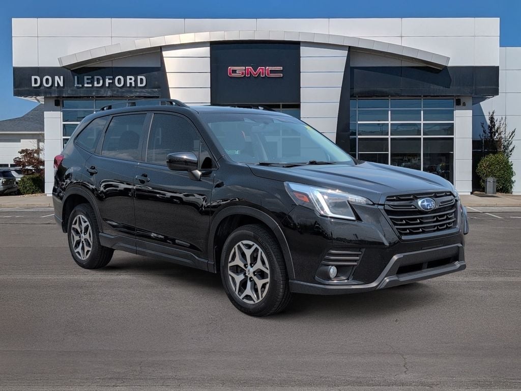 Used 2023 Subaru Forester Premium Utility