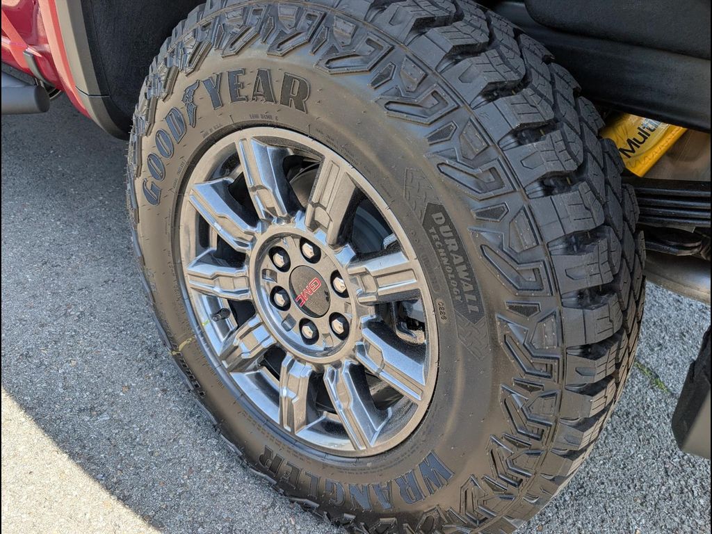 2026 GMC Sierra 1500 AT4X - Photo 16
