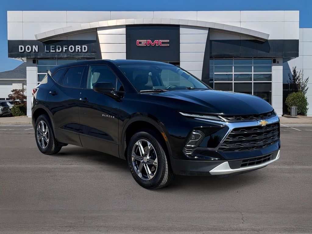2024 Chevrolet Blazer 2LT