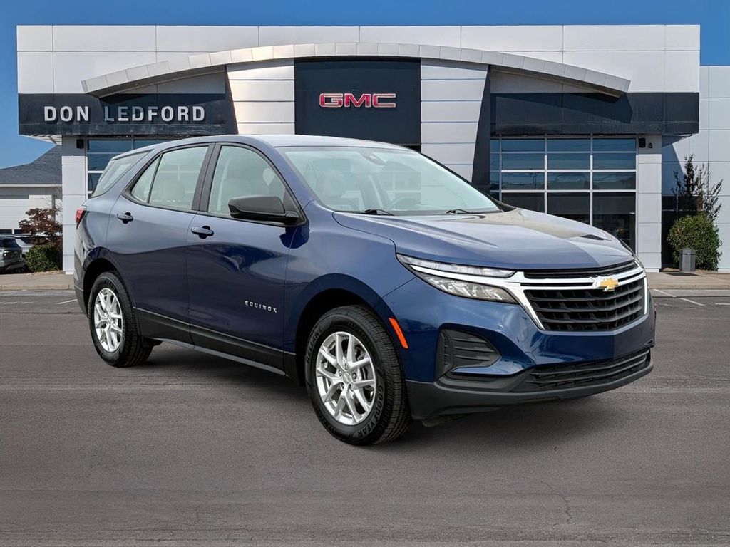 2022 Chevrolet Equinox LS